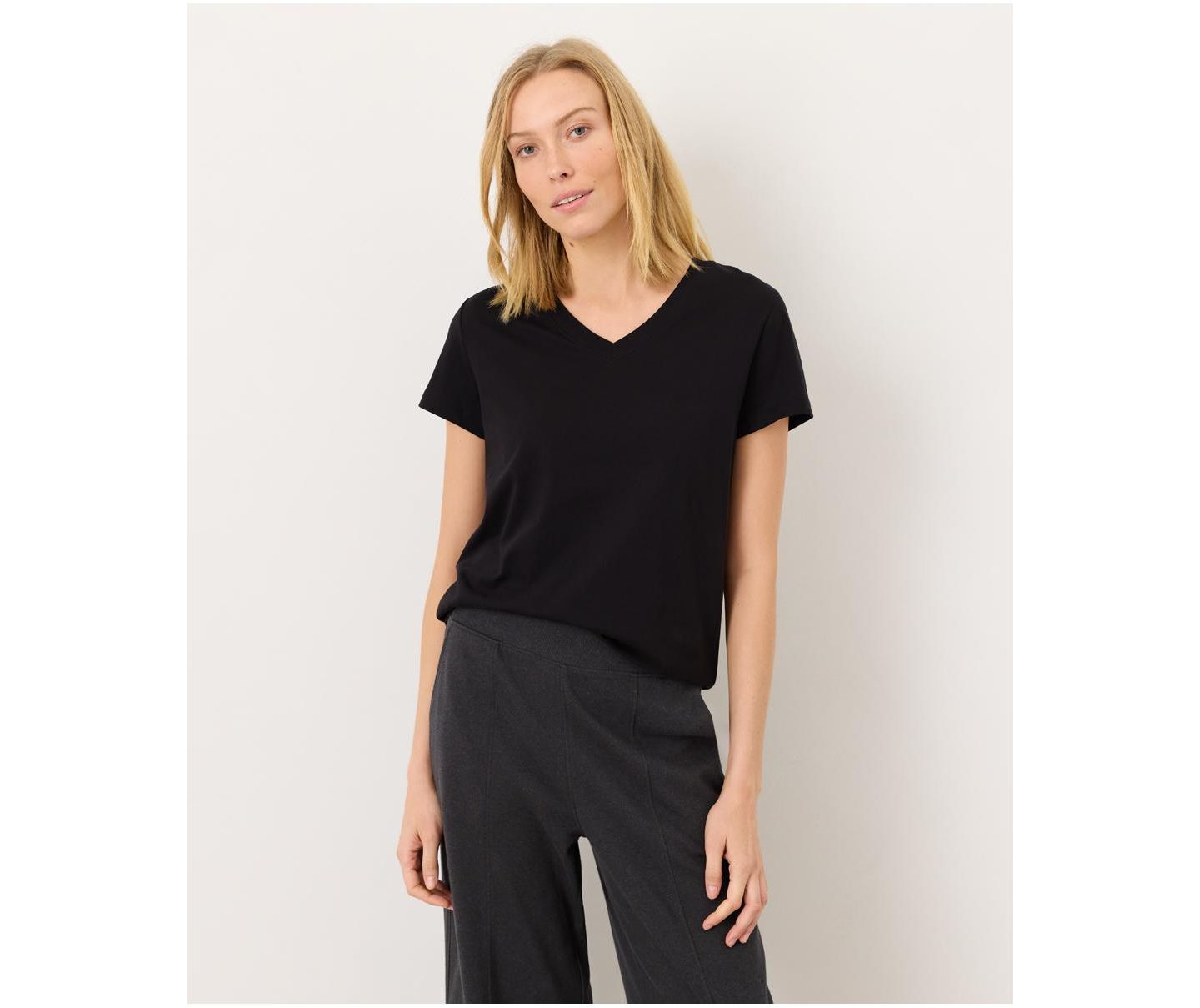 Женская футболка Pact Organic Cotton Essential V-Neck, цвет: Чёрный — фото 1