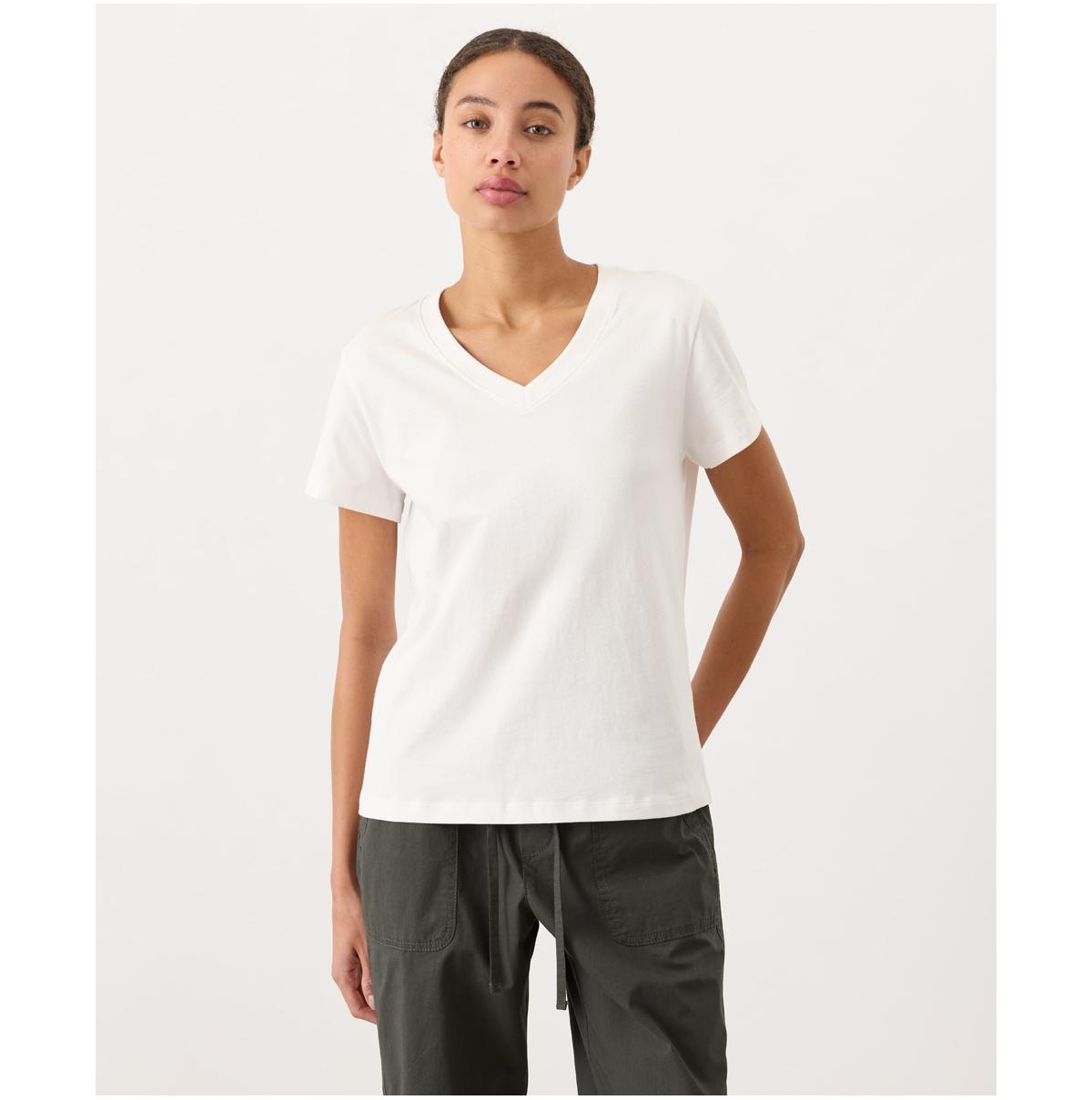 Pact Women's Organic Cotton Essential V-Neck Tee - Cream