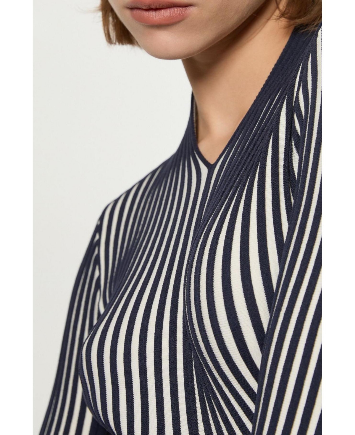 Karen Millen Women's Stripe Fitted Long Sleeve Knitted Top