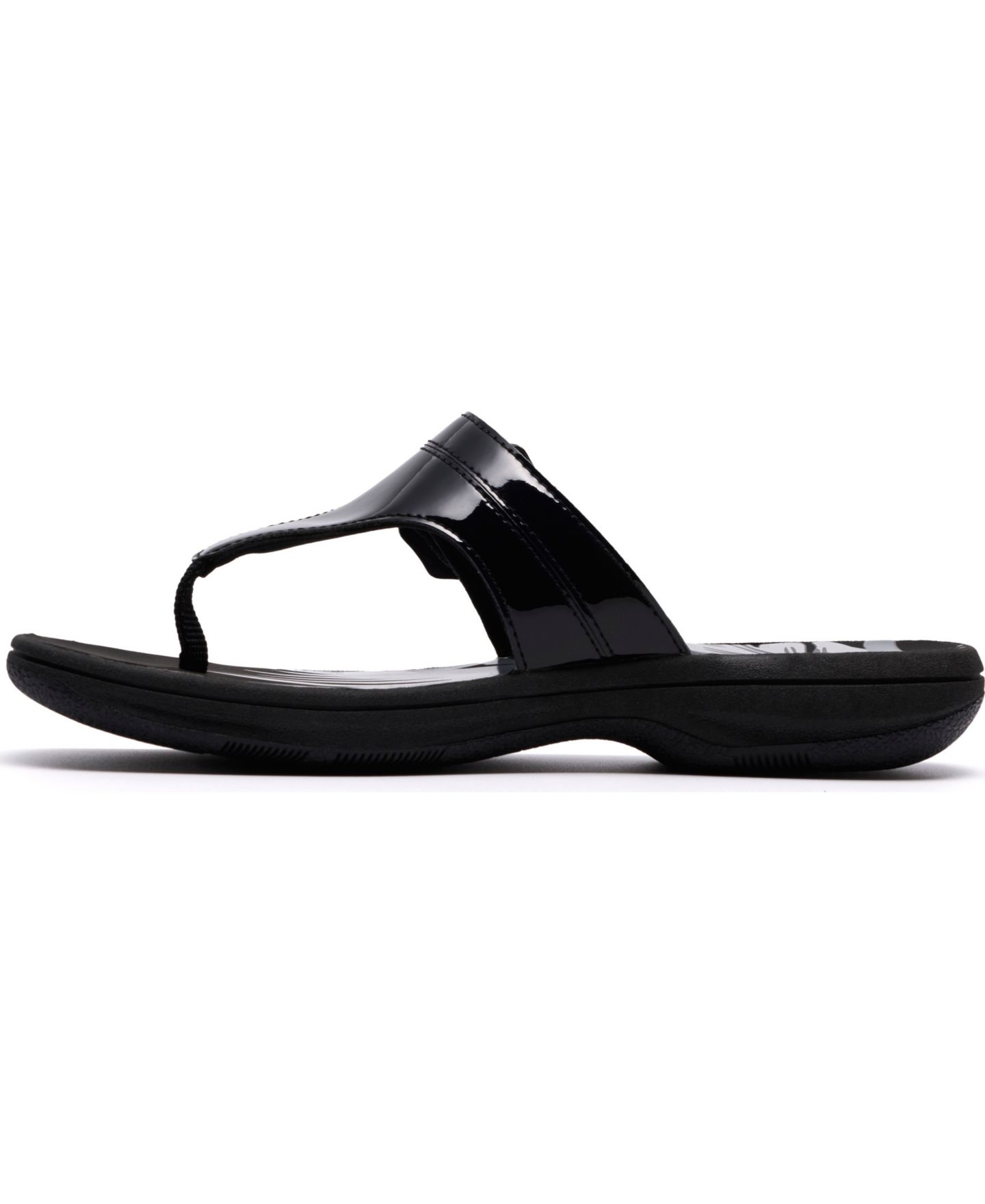 Женские сандалии Clarks Breeze Cove Flip Flop Flats, цвет: Чёрный лаковый — фото 4