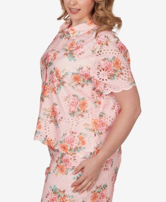 Plus Size Floral Scalloped Hem Camp Shirt