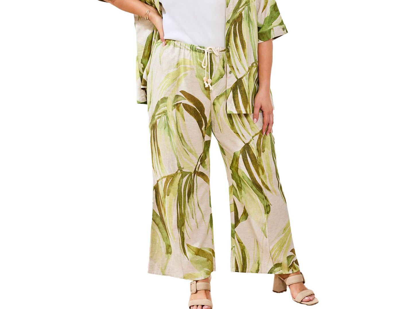 Женские брюки TRIBAL Plus Size Printed Linen Flare Pull-On Ankle, цвет: Mintleaf — фото 1