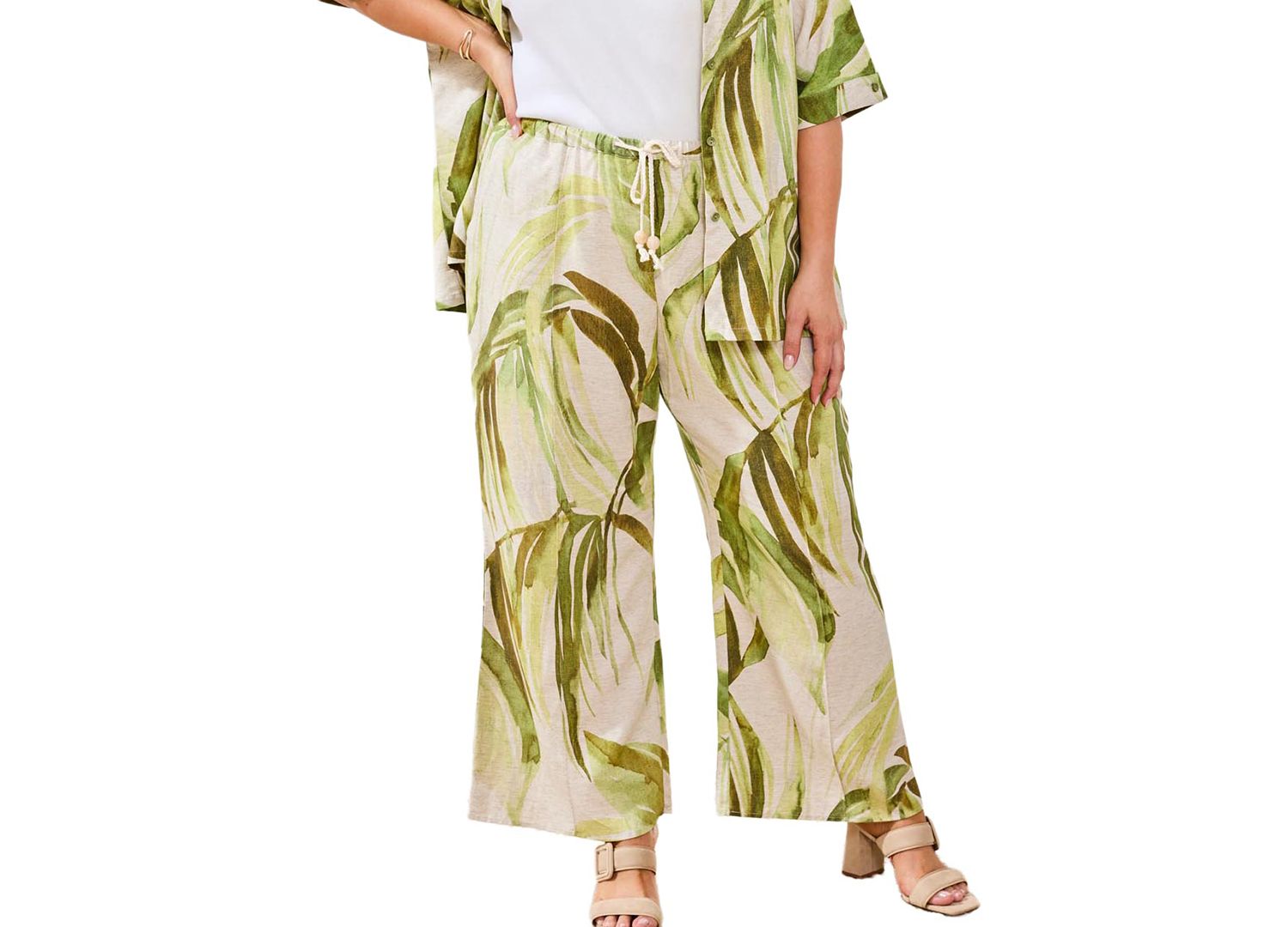 Plus Size Printed Linen Flare Pull-On Ankle Pants