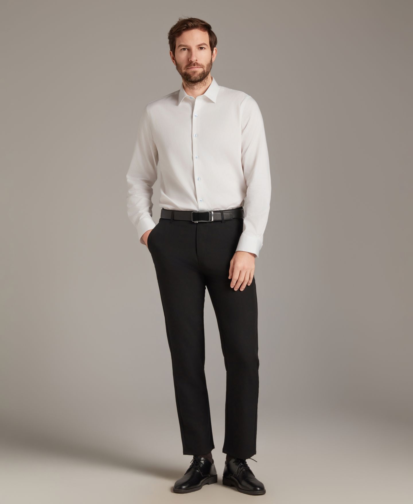 Мужская рубашка Bar III Sateen Solid Contrast Buttons Dress Shirt, цвет: Белый / Индиго — фото 9