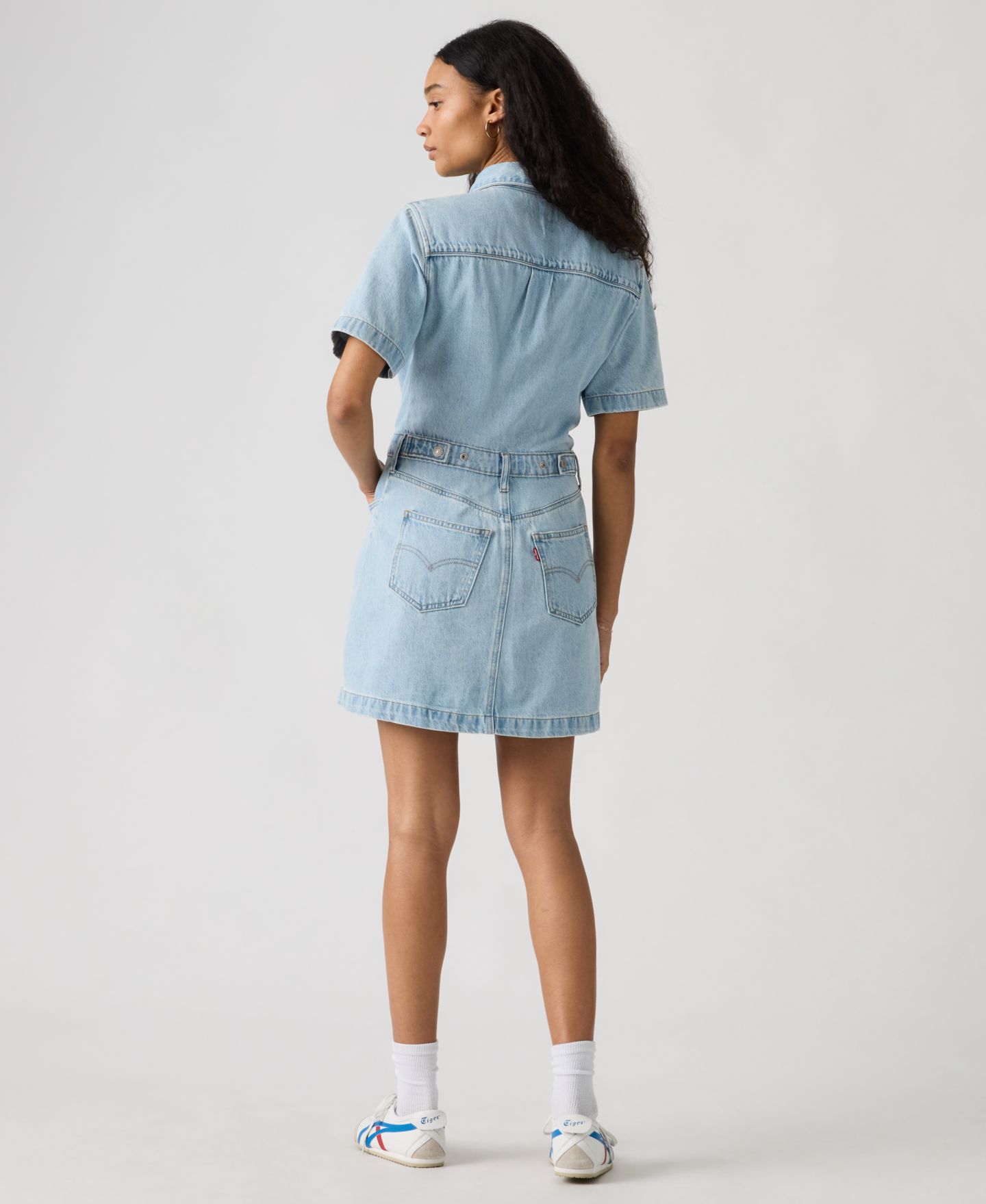 Женское платье Levi's Premium Logan Short-Sleeve Logan Western Denim Dress, цвет: Серо-бежевый — фото 4