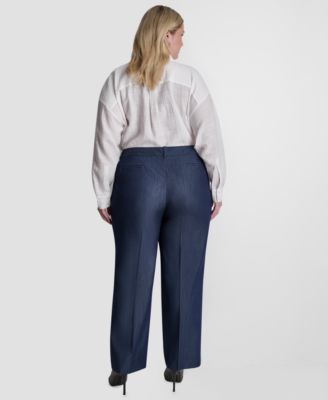 Plus Size Mid-Rise Pleated Trouser