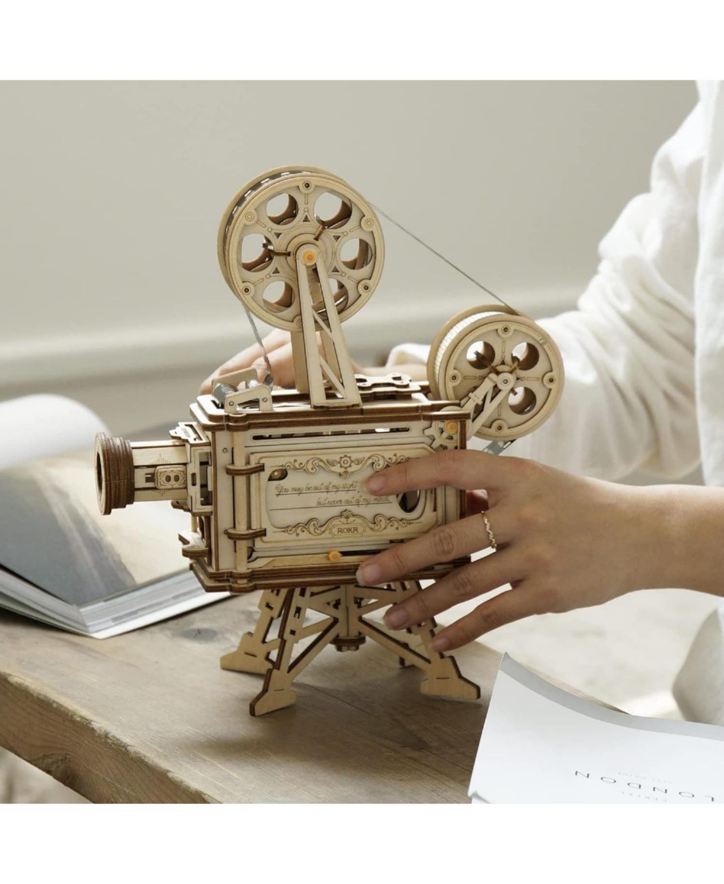 Детские конструкторы Robotime Vitascope 3D Hand-Cranked 183-Piece Puzzle, Ages 14+ — фото 2
