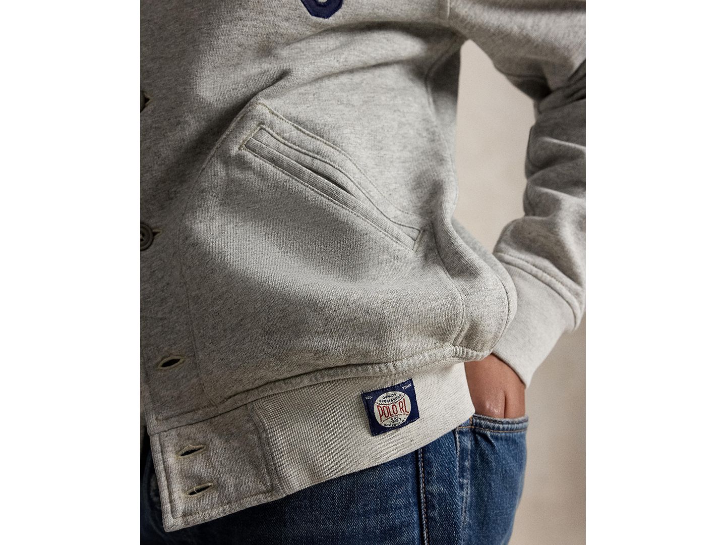Женский свитшот Polo Ralph Lauren and New York Yankees™ Long-Sleeve Sweatshirt, цвет: Меланжевый — фото 6