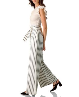 Women's Ribbed Straight Top With Ruffles