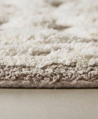 Casablanca Tufted Cotton Bath Rug, 25" Round