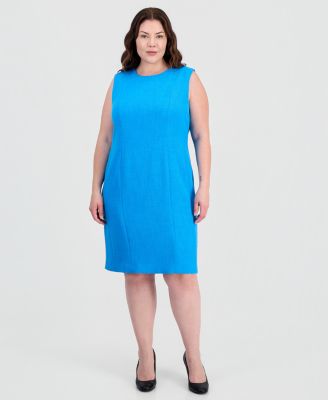 Plus Size Sleeveless Sheath Dress