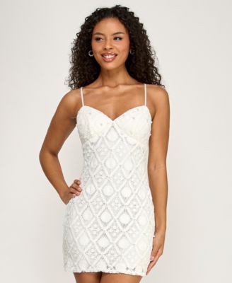 Juniors' V-Neck Sleeveless Dress