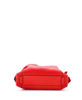 Small Antigona Soft Bag Leather