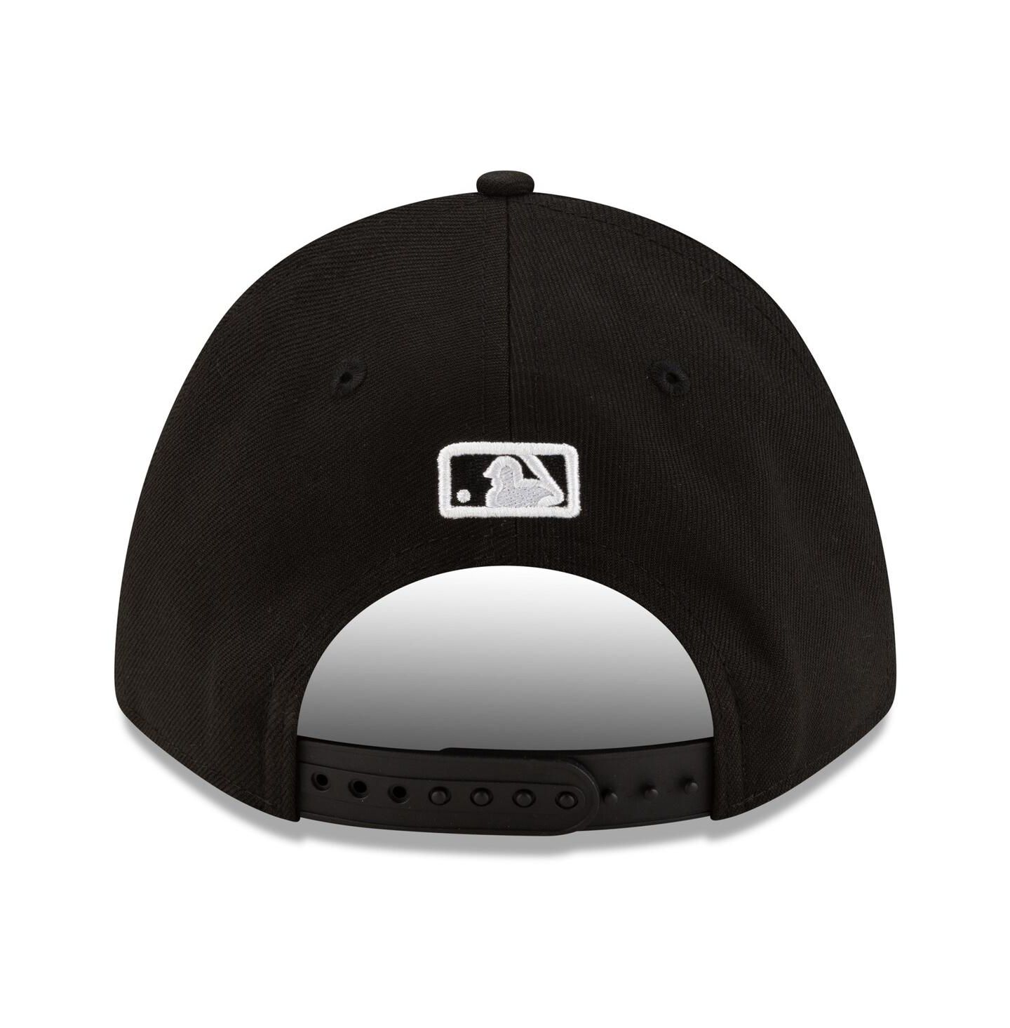 Мужская кепка New Era Navy Seattle Mariners Authentic Collection 9FORTY M-Crown Adjustable Hat — фото 4