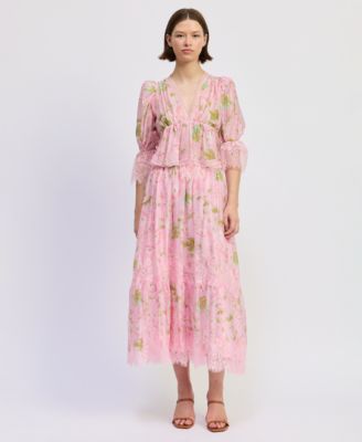 Women's 3/4-Sleeve V-Neck Top