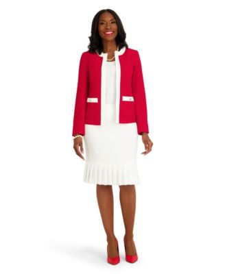 Women's Pull-On Pleated Hem Skirt