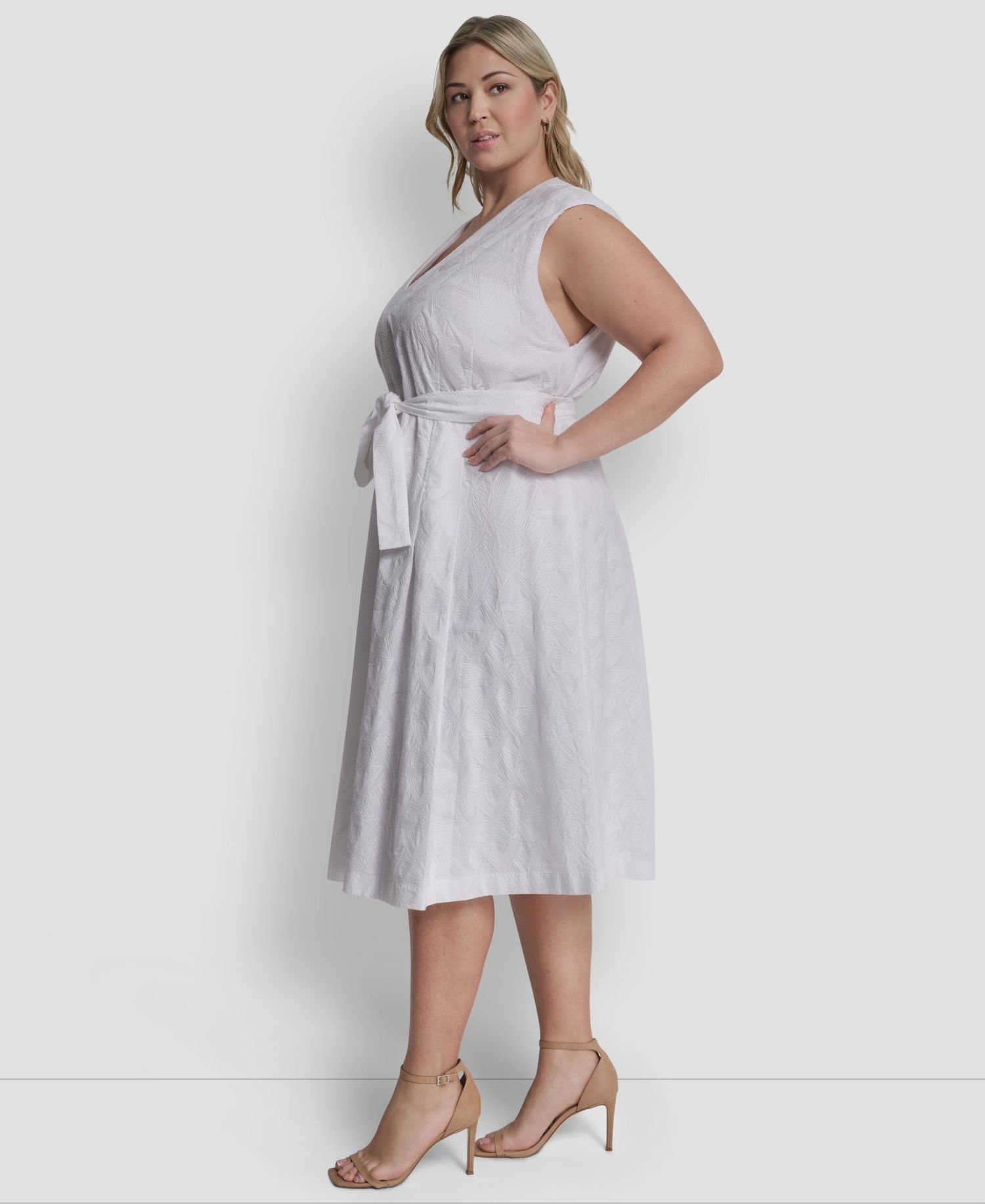 Plus Size Sleeveless V-Neck Midi Dress