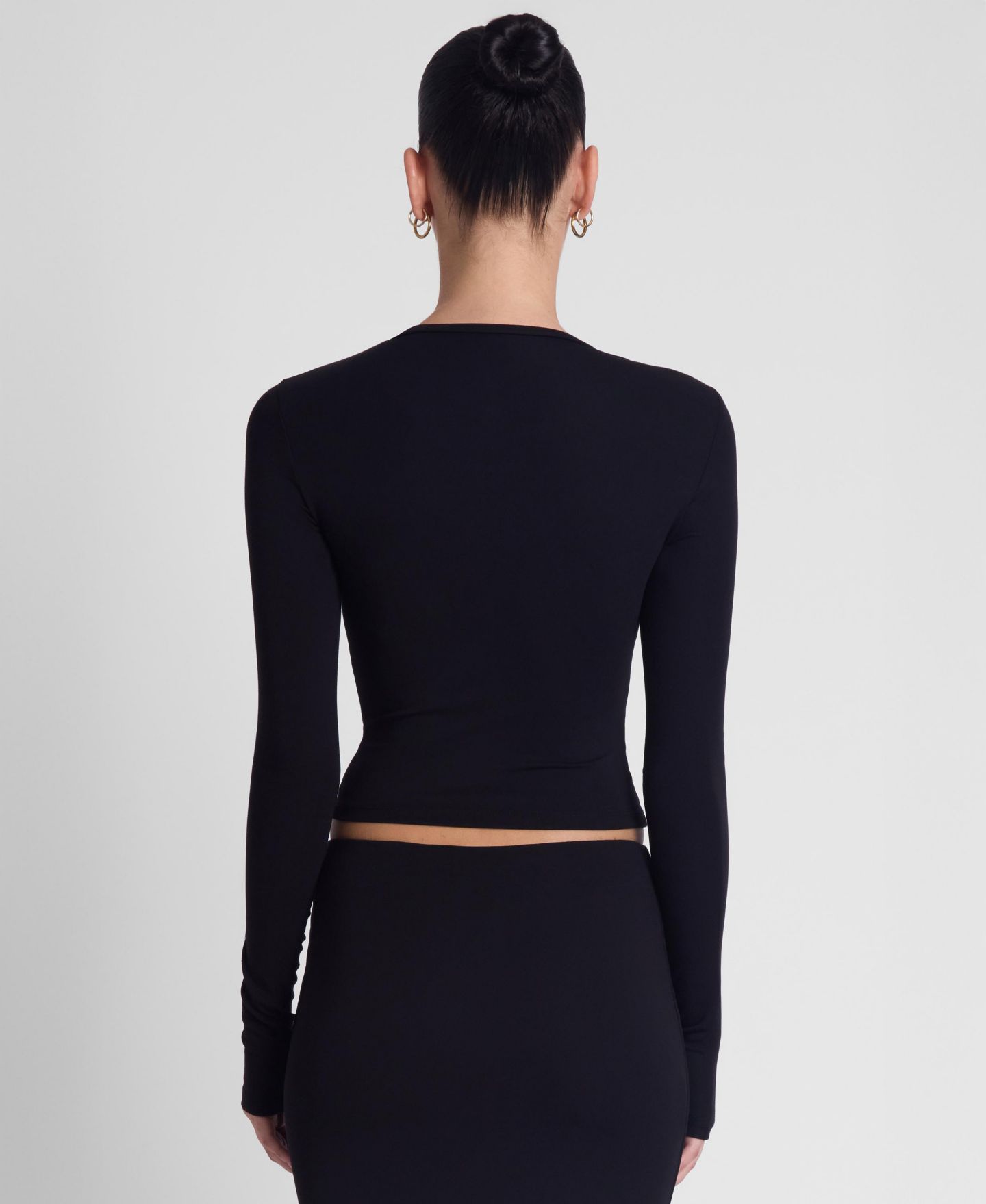 Женский топ LEAU Everyday Jersey Long Sleeve, цвет: Чёрный — фото 4