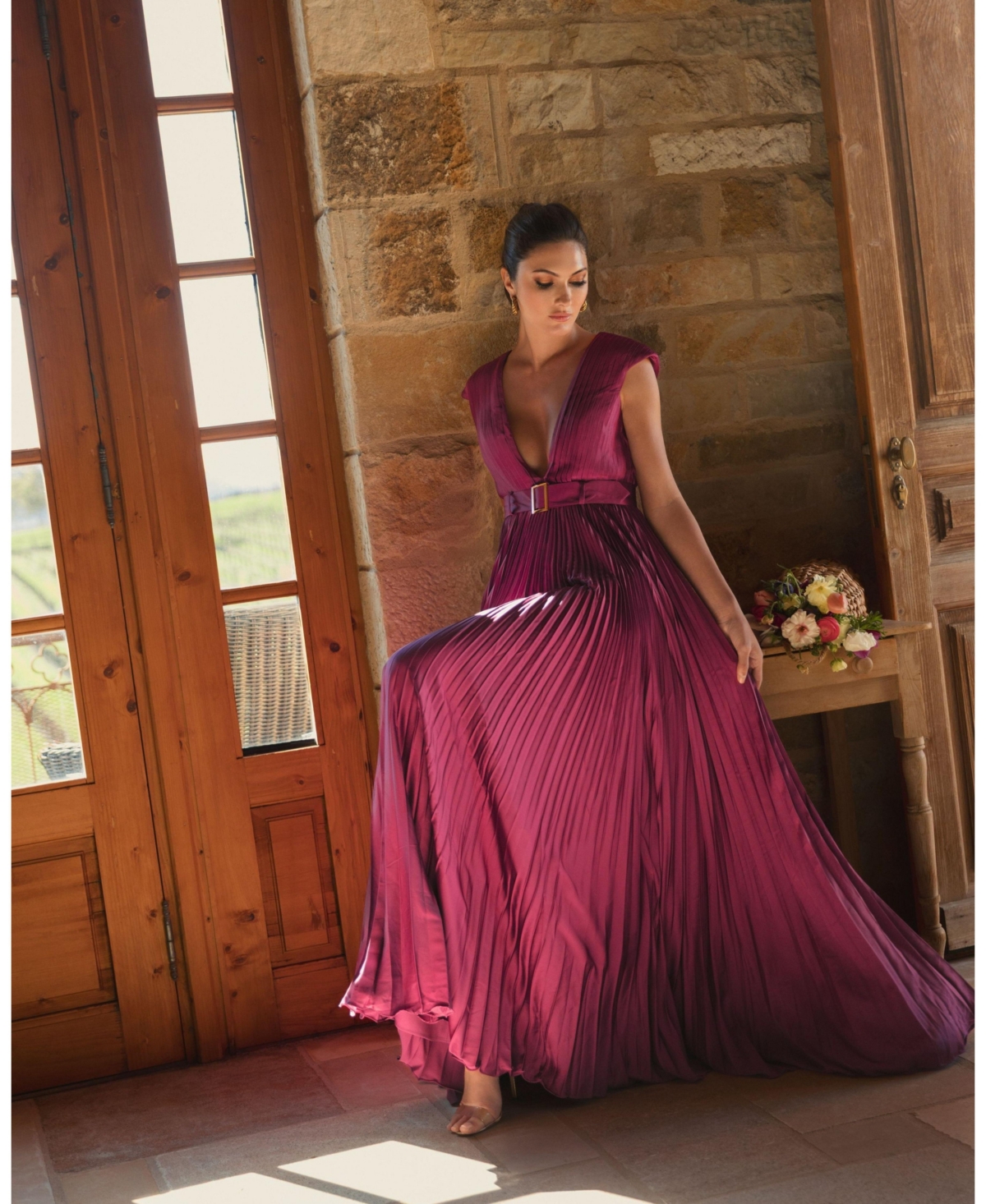 Mac Duggal Women's Ieena Pleated Plunge Neck Belted Satin Gown