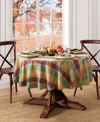 Autumn Acres Plaid Oval Tablecloth, 60" x 84"