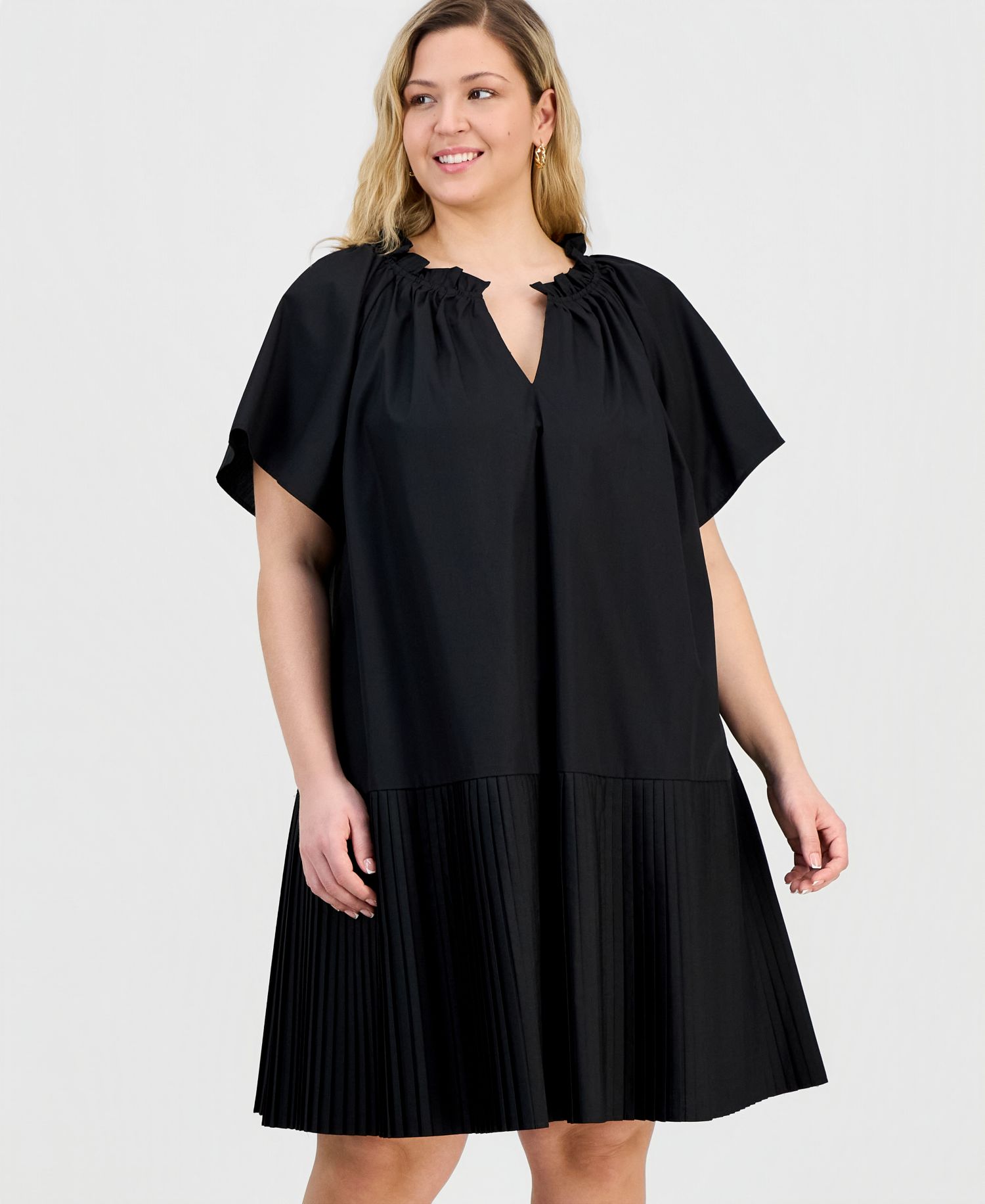 Plus Size Pleat-Hem Puff-Sleeve Dress