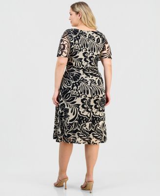 macys plus size midi dresses Macy Puff Sleeve Floral Midi Dress in Blush  Ari + Ava