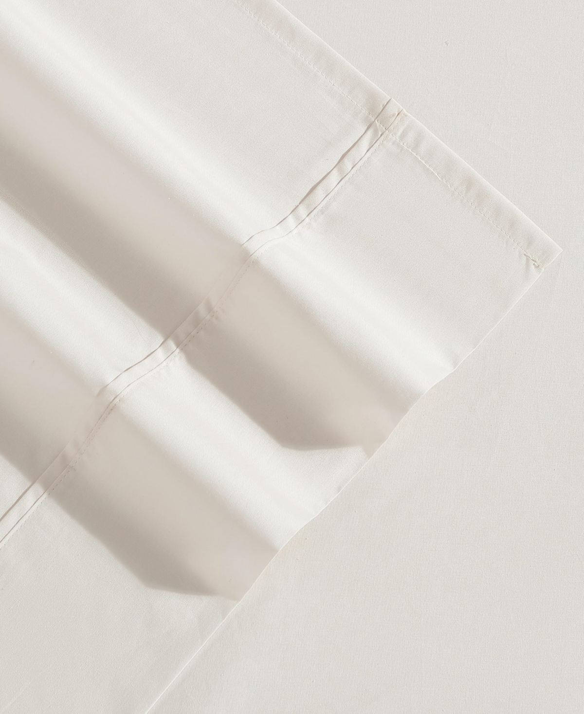 Vera Wang Egyptian 200-Thread Count Cotton Solid 4-Pc. Sheet Set