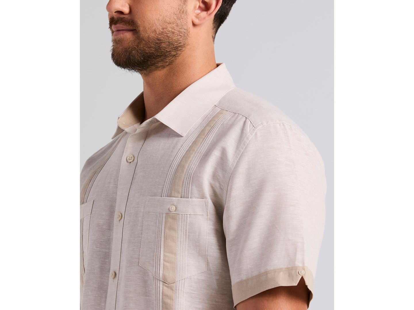 Мужская рубашка Cubavera Cross-Dyed Linen-Blend Short-Sleeve Pintucked, цвет: Серебряный — фото 4