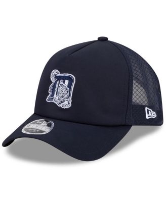 Men's Navy Detroit Tigers 2026 Batting Practice Alternate Apex 9FORTY Adjustable Hat