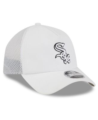 Men's White Chicago White Sox 2026 Batting Practice Apex 9FORTY Adjustable Trucker Hat
