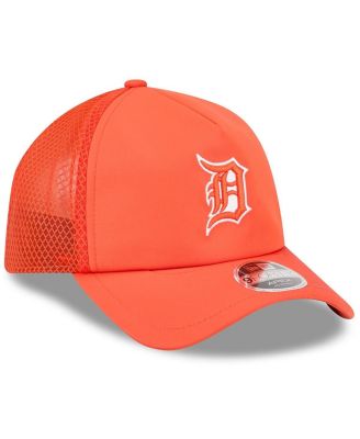 Men's Orange Detroit Tigers 2026 Batting Practice Apex 9FORTY Adjustable Trucker Hat