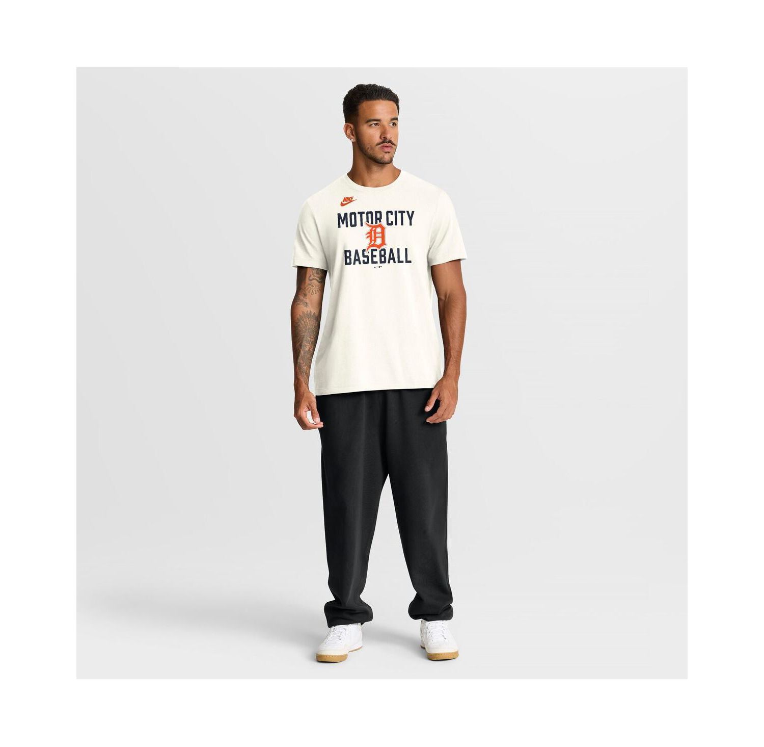 Men's Cream Detroit Tigers Cooperstown Collection ‘70s Inspired T-Shirt