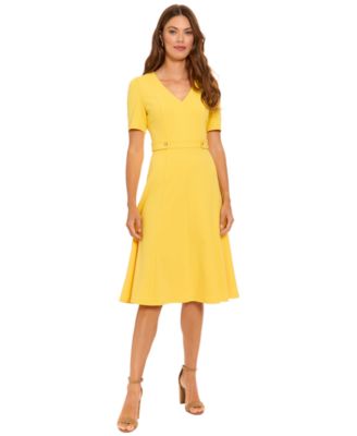 Petite Short-Sleeve V-Neck Midi Dress