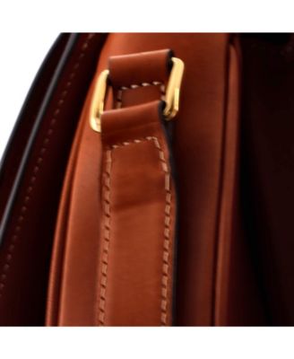 Medium Triomphe Shoulder Bag Smooth Calfskin