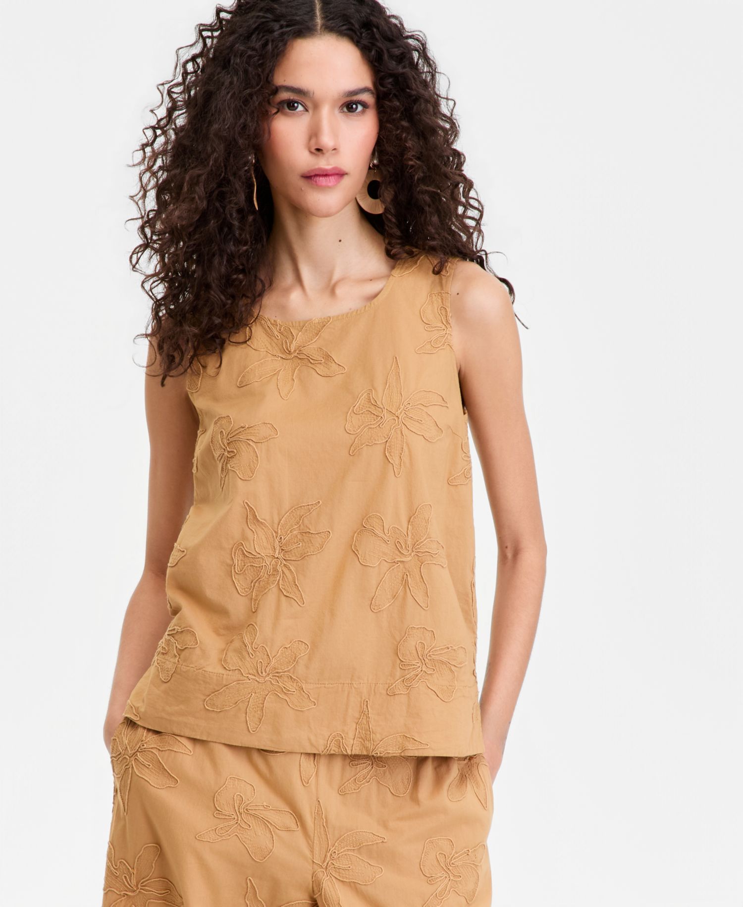 Women's Embroidered Sleeveless Top