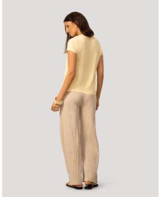 Women's V neck Patch Pocket Tee