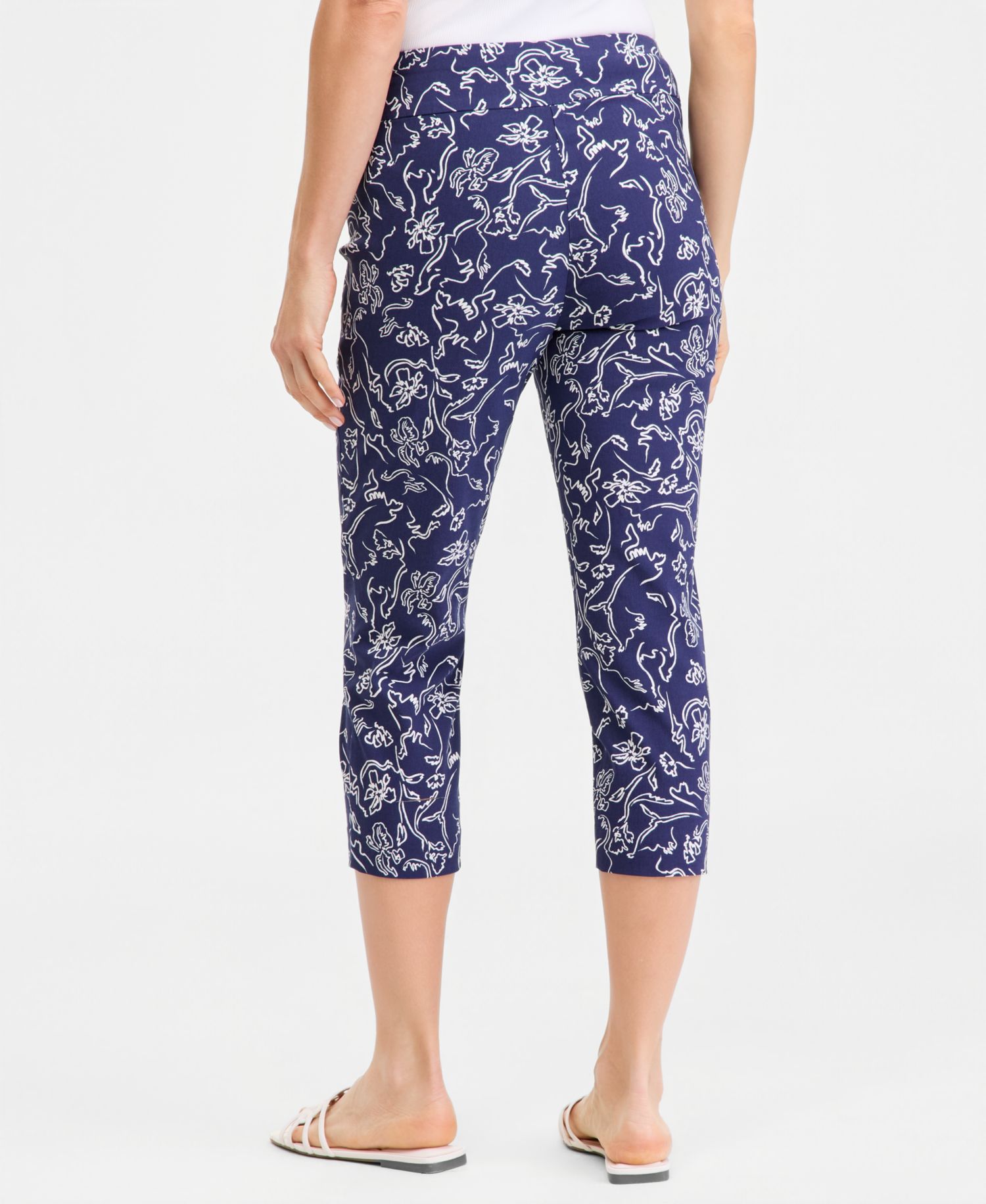Women's Printed Pull-On Capri Pants