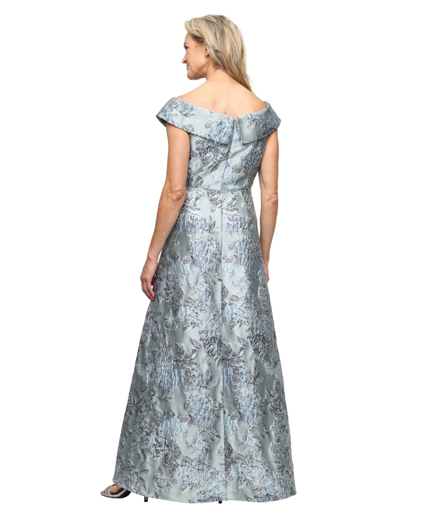 Женские платья Alex Evenings Off-The-Shoulder Ball Gown, цвет: Зелёный — фото 3