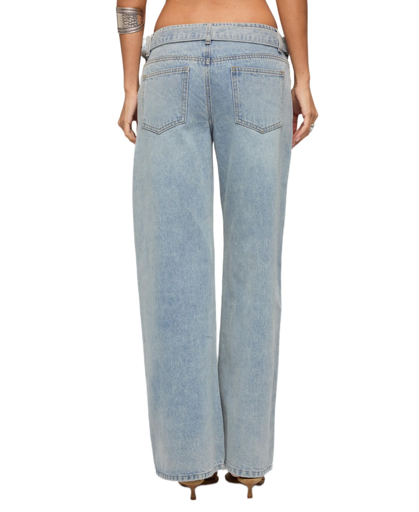 Женские джинсы Edikted Buckled Low Rise Baggy — фото 2
