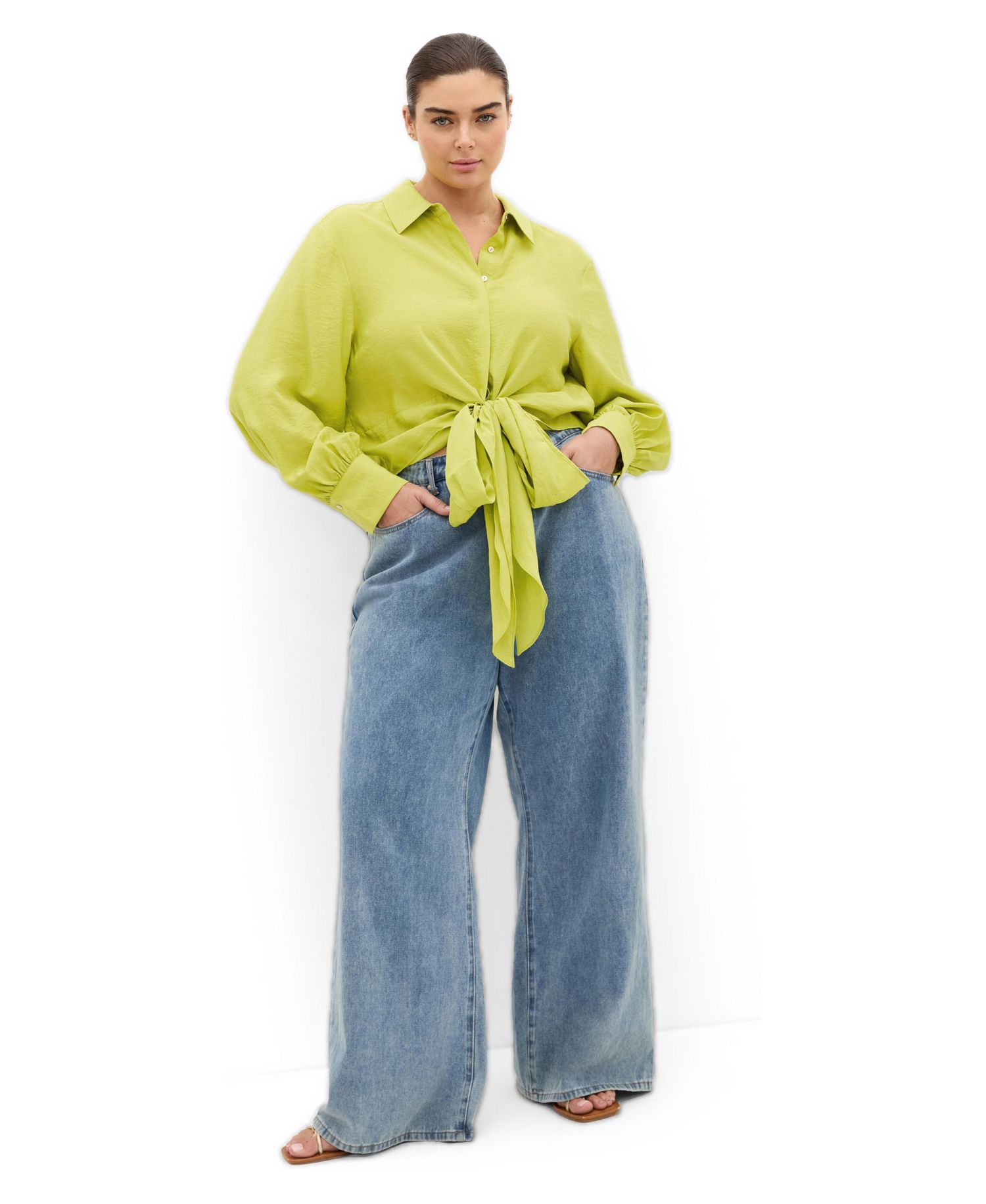 Plus Size Rosa Tie Shirt