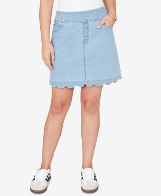 Petite Scalloped-Hem Stretch Denim Skort