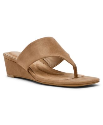 Women's Willing Thong Wedge Sandals