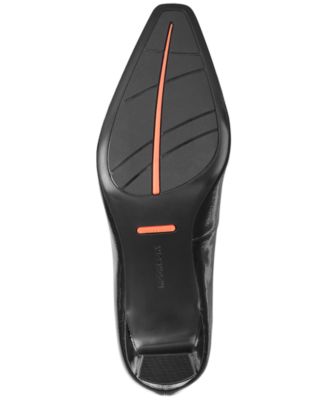 Women's Merida Block Heel Pumps