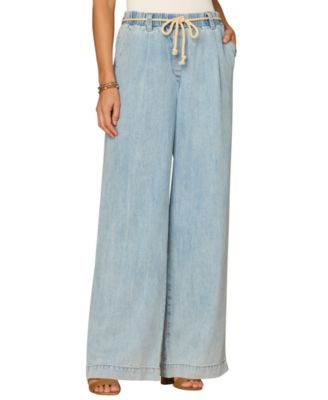 Women's Pleated Wide Leg Jeans