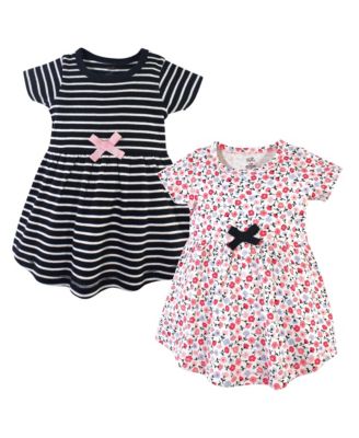 Natural Cotton Dresses Featuring Both Short and Long Sleeves