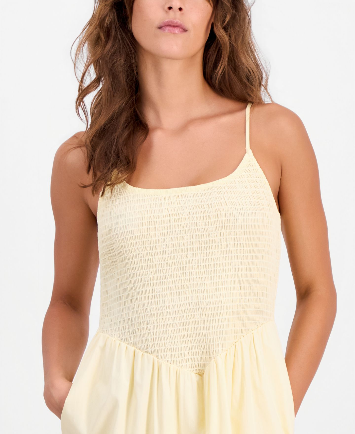 Женское платье And Now This Petite Smocked Scoop Neck Sleeveless Midi, цвет: Manilla — фото 4