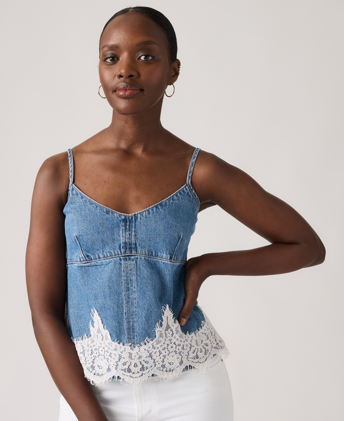 Levi's Women's 90s Denim Sleeveless V-Neck Cami Tank Top