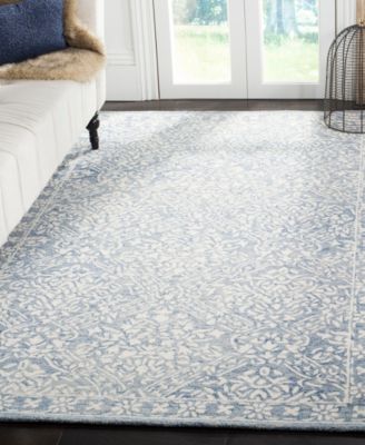 Olivier LRL6935M Blue and Ivory 4' X 6' Area Rug