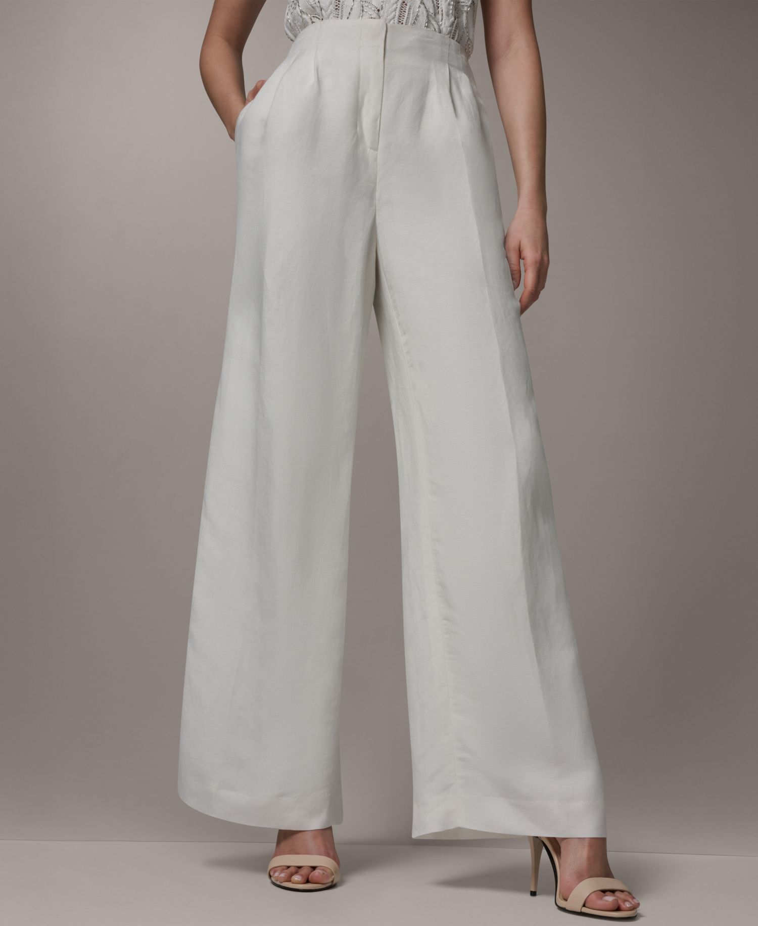 Women's Pleated Wide-Leg Pants