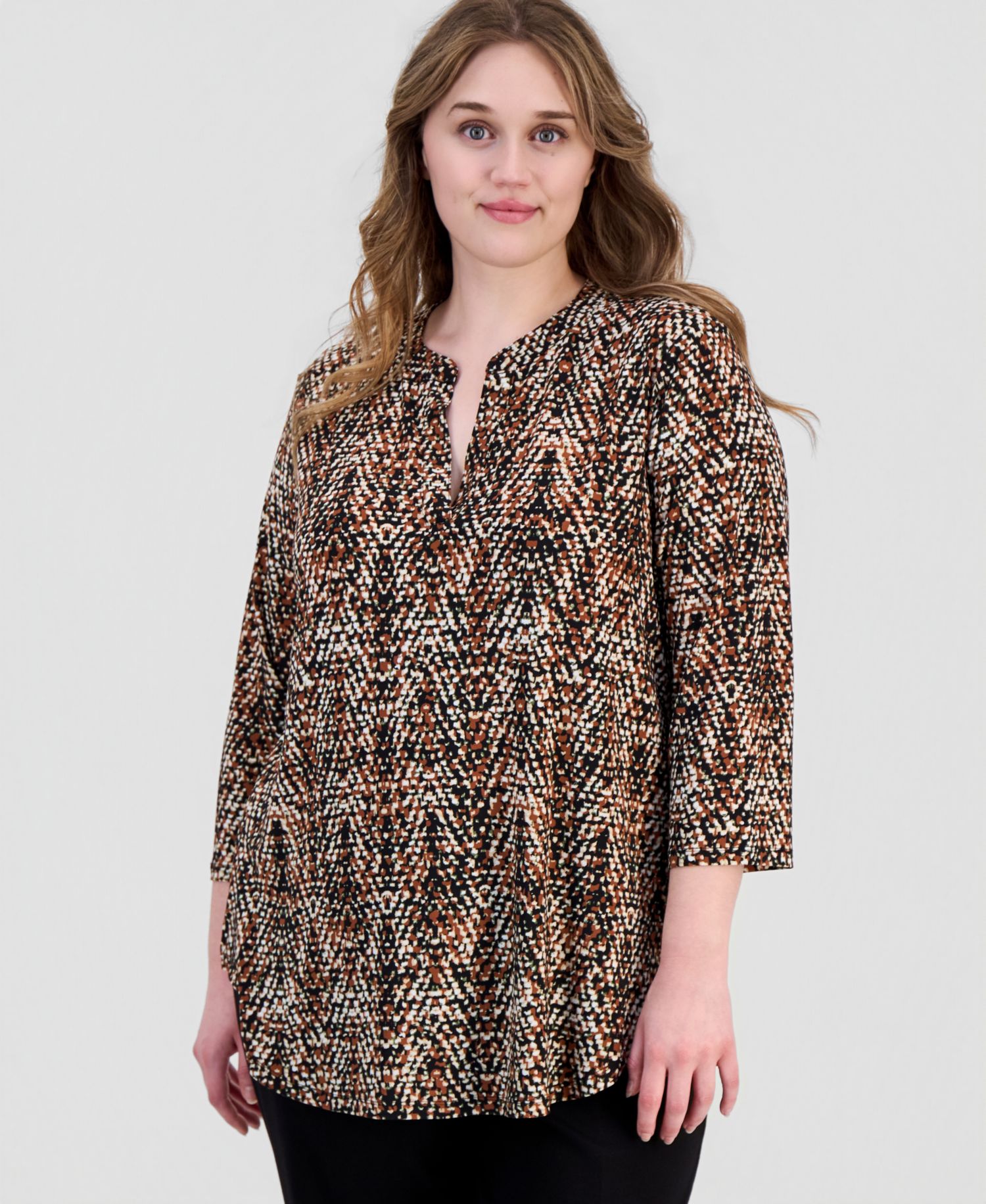 Plus Size Printed Split-Neck 3/4-Sleeve Top